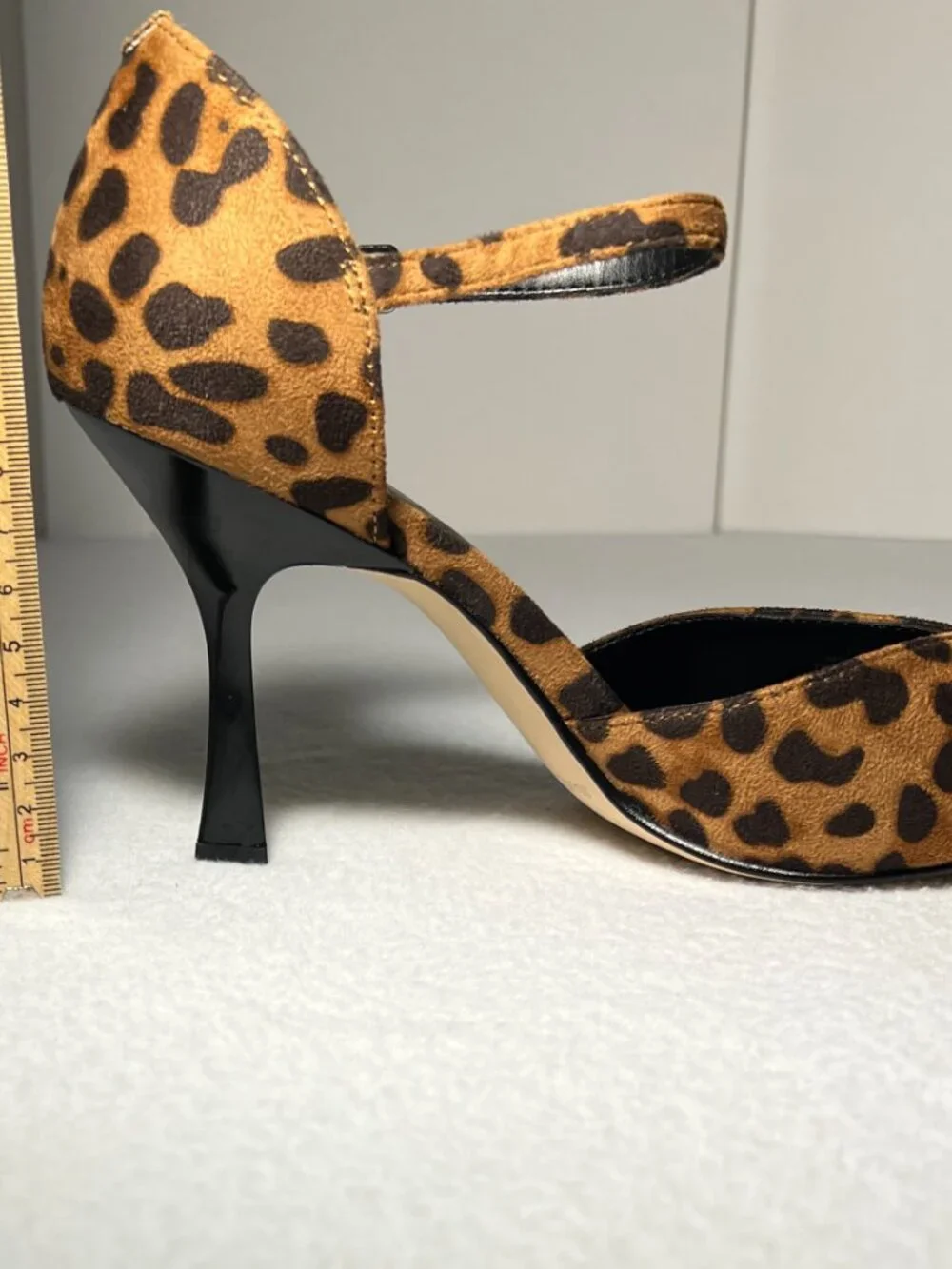 Marc Fisher Women's 7.5M Brown Haben Pump, Leopard Pointy Toe Tapered Heel Adjus